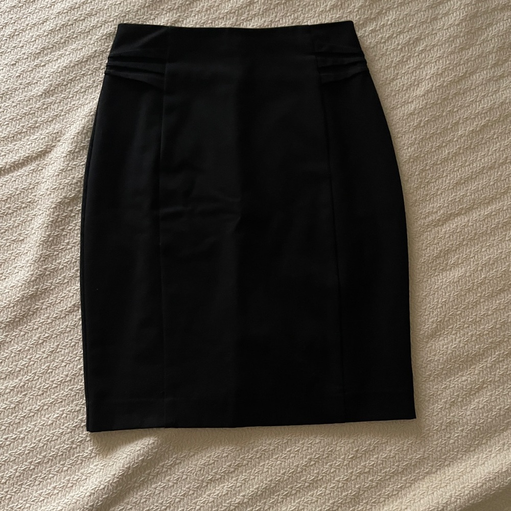 Express Pencil Skirt (color black)